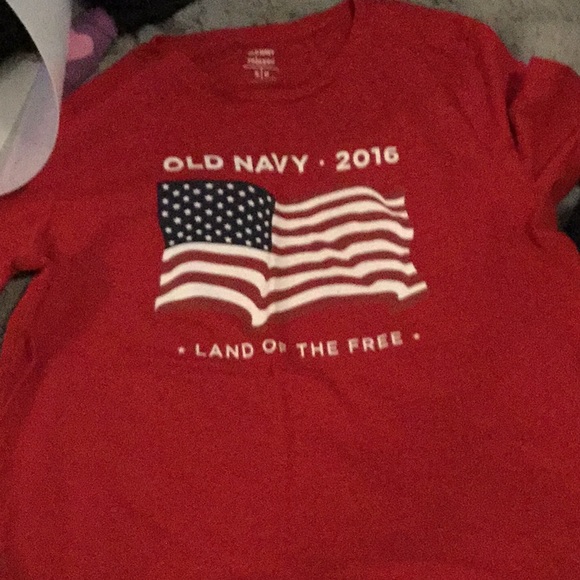 T-shirts size small in various colors - Picture 2 of 4